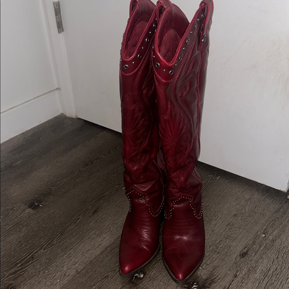 Steve Madden Long Western Cowboy Boots
